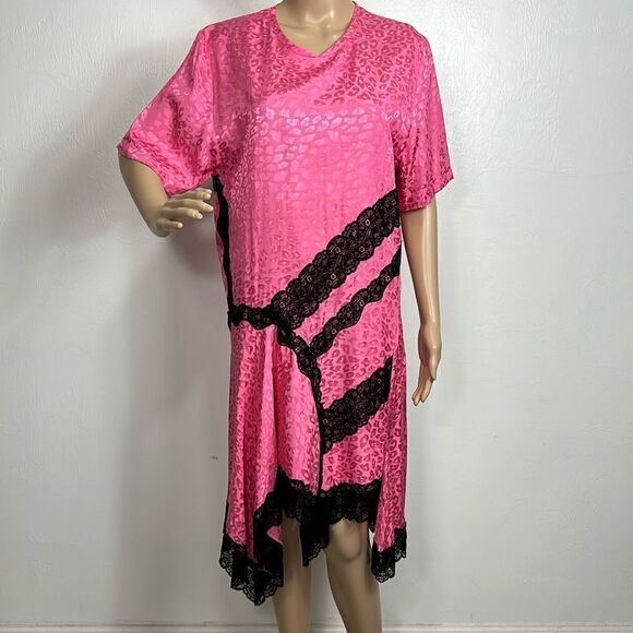 KOCHÉ COLLECTIVE Pink Satin Leopard Print Asymmetric Dress with Lace Trim Size M - Picture 2 of 11